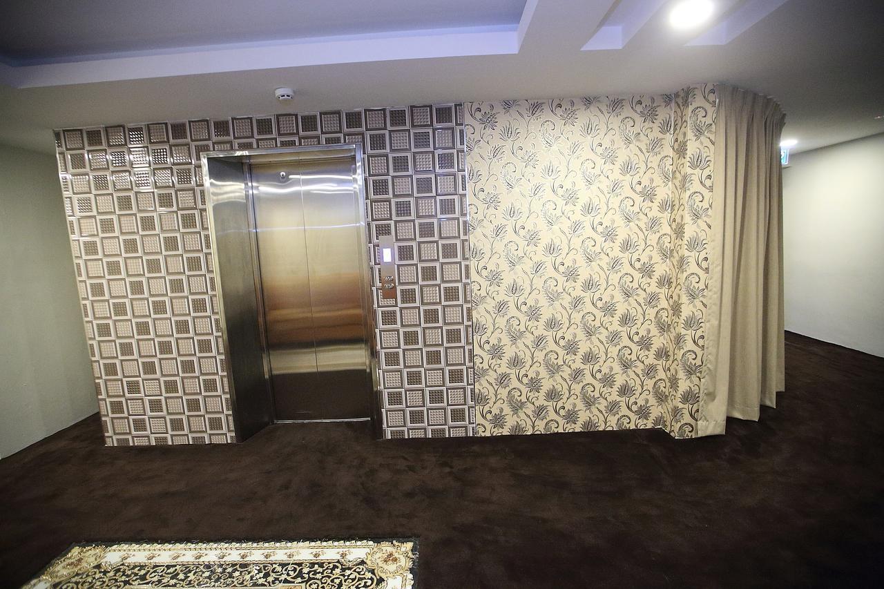 Al Khatiri Hotel Kubang Kerian Extérieur photo